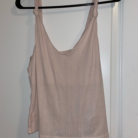 H&M Cropped Baby Pink Tank Top - Picture 2 of 7